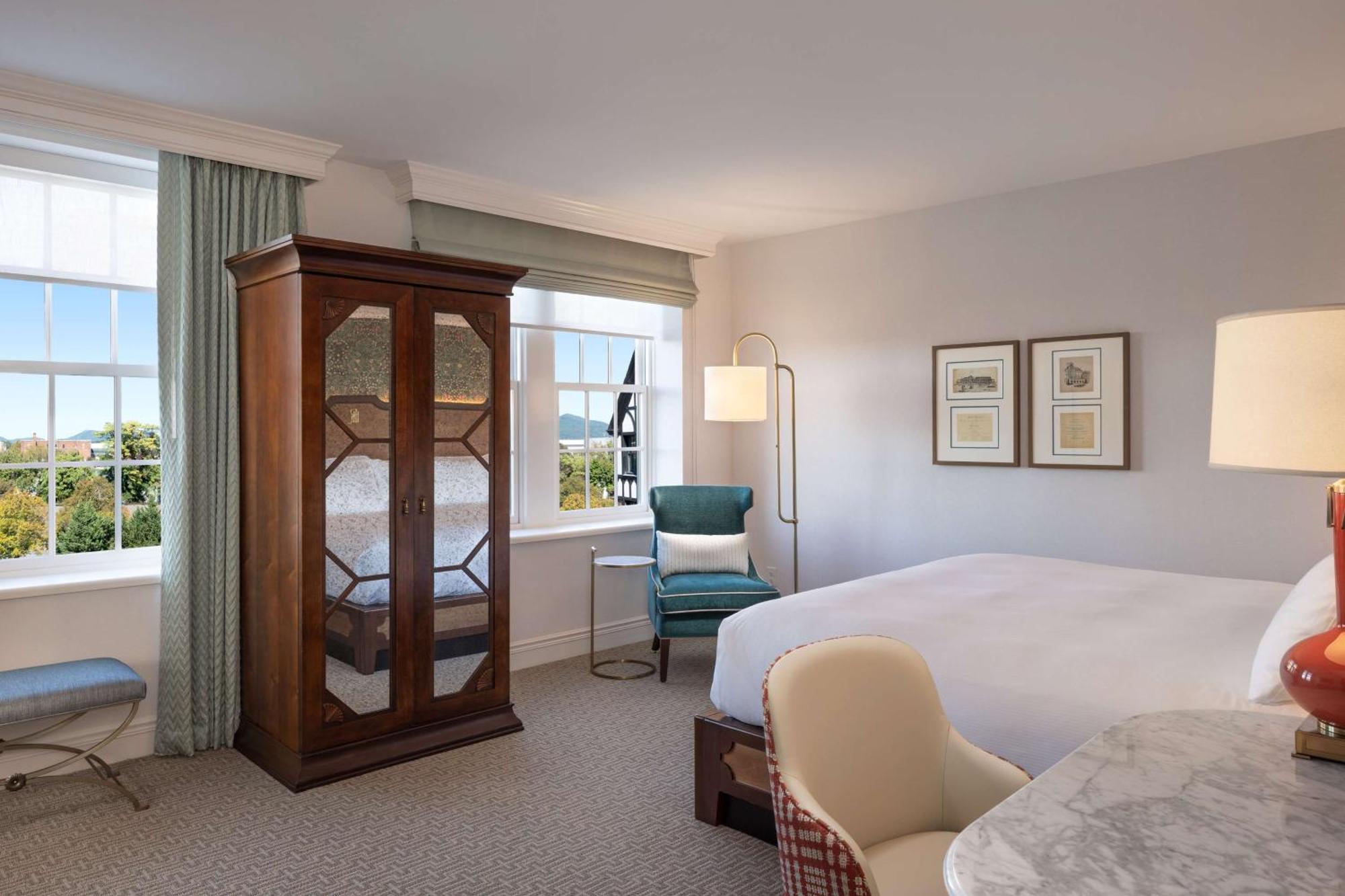 Hotel Roanoke & Conference Center, Curio Collection By Hilton מראה חיצוני תמונה